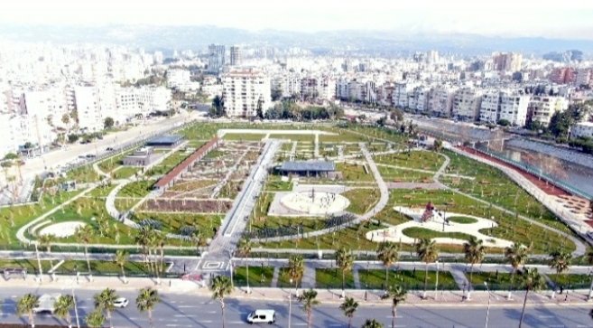 Türkiye'nin en büyüklerinden Mersin Millet Bahçesi tamamlandı