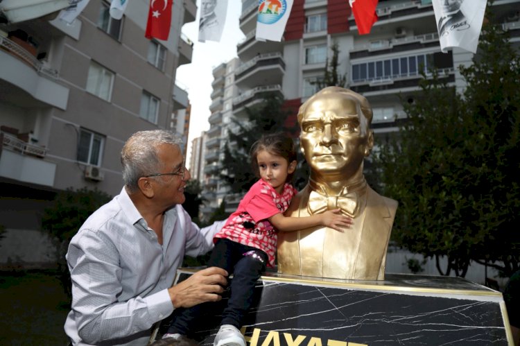 Mezitlililer Kenti Atatürk Büstü İle Donatıyor