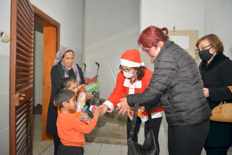 Yenişehir’de çocuklara sürpriz yeni yıl hediyesi